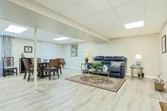 7401 Thunder Ridge Drive, Florence, KY 41042