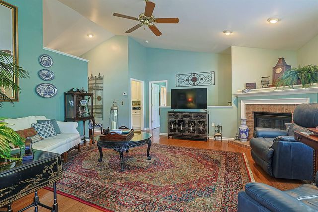 7401 Thunder Ridge Drive, Florence, KY 41042