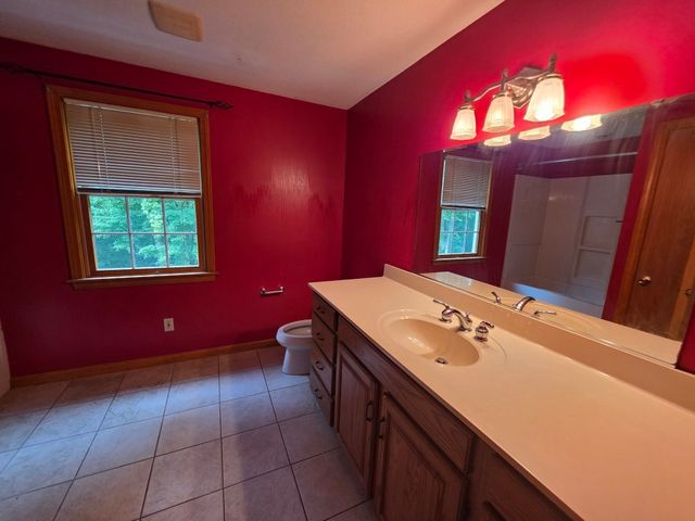 947 Main St, Wilbraham, MA 01095