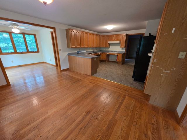 947 Main St, Wilbraham, MA 01095