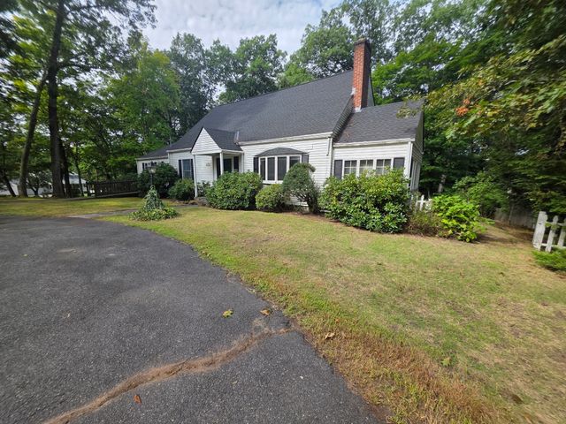 947 Main St, Wilbraham, MA 01095