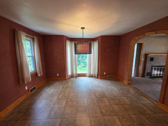 947 Main St, Wilbraham, MA 01095