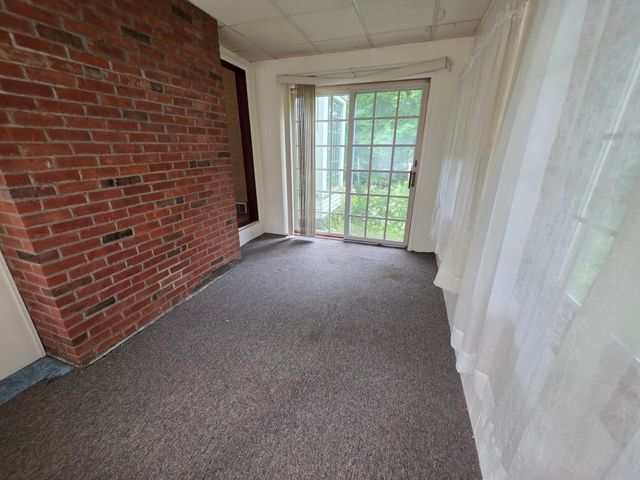 947 Main St, Wilbraham, MA 01095
