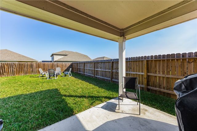 2758 Excelsior Blvd, Corpus Christi, TX 78415