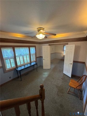 2201 Richmond St, Hopewell, VA 23860