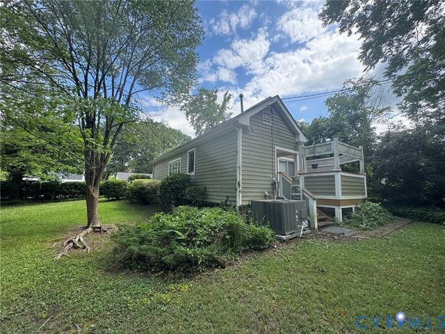 2201 Richmond St, Hopewell, VA 23860