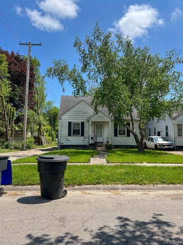 12260 Wayburn Street, Detroit, MI 48224