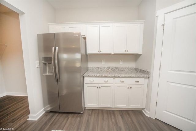 1010 Fairfield Drive, Yadkinville, NC 27055