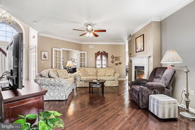 527 FLORIN AVE, Mount Joy, PA 17552