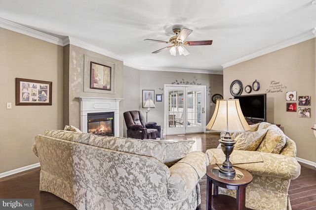 527 FLORIN AVE, Mount Joy, PA 17552