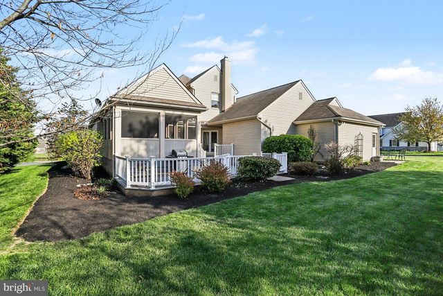 527 FLORIN AVE, Mount Joy, PA 17552
