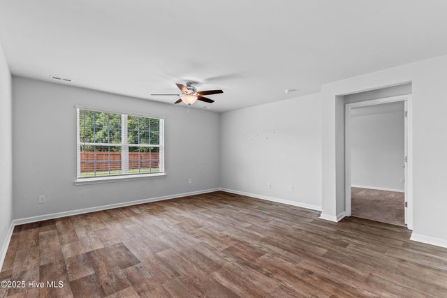 424 Turp Landing Lane, Jacksonville, NC 28546