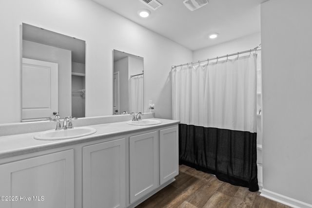 424 Turp Landing Lane, Jacksonville, NC 28546