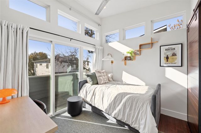 1904 E 17th ST B, Austin, TX 78702