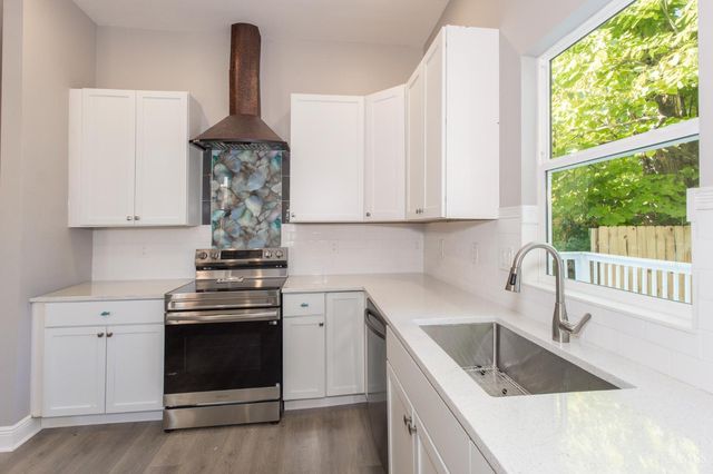 3315 Fairfield Avenue, Cincinnati, OH 45207