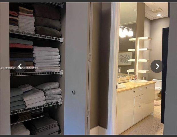 20000 E Country Club Dr 114, Aventura, FL 33180