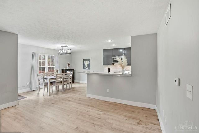 165 High Ridge Court, Fairfield, OH 45014