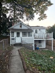 89 Grace Street, Fairfield, CT 06825