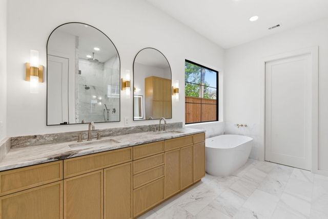 959 Althea Drive, Houston, TX 77018