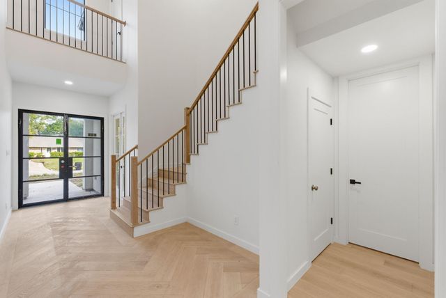 959 Althea Drive, Houston, TX 77018