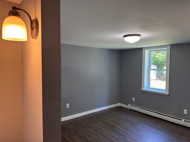 136 Village Road, Langdon, NH 03602