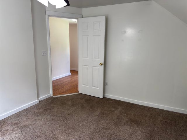 136 Village Road, Langdon, NH 03602