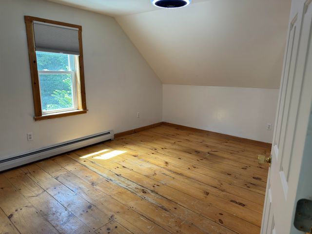136 Village Road, Langdon, NH 03602
