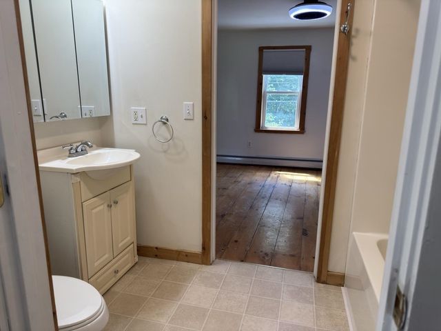 136 Village Road, Langdon, NH 03602