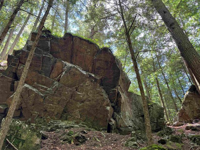 136 Village Road, Langdon, NH 03602