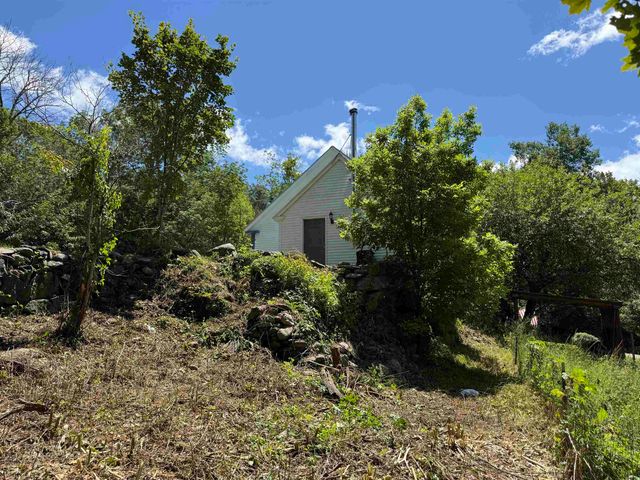 136 Village Road, Langdon, NH 03602