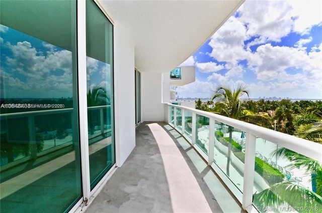 7900 Harbor Island Dr 806, North Bay Village, FL 33141