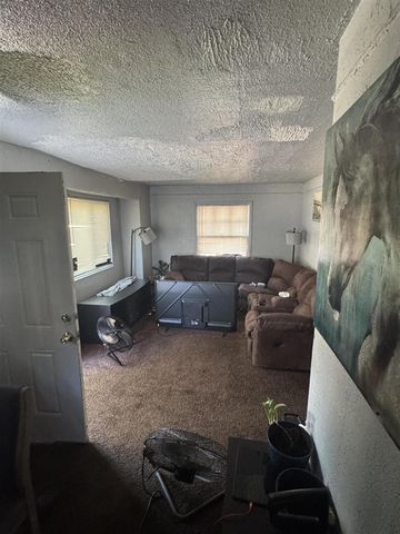 9374 Minock Street, Detroit, MI 48228