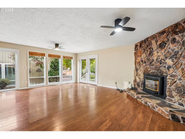 2516 Ne 157TH St, Vancouver, WA 98686