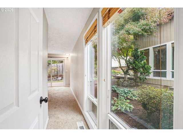 2516 Ne 157TH St, Vancouver, WA 98686