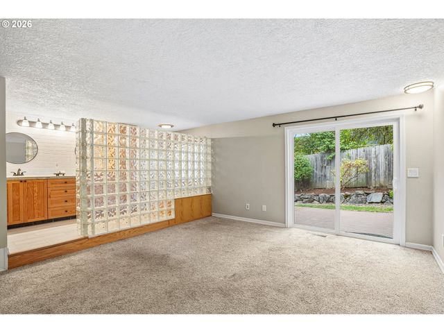 2516 Ne 157TH St, Vancouver, WA 98686