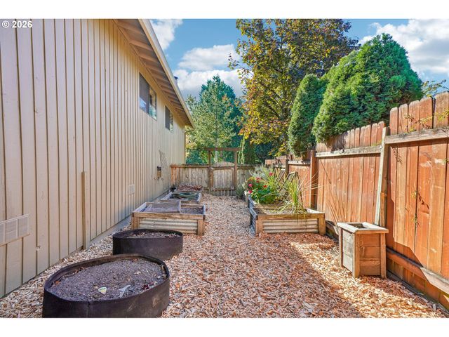 2516 Ne 157TH St, Vancouver, WA 98686