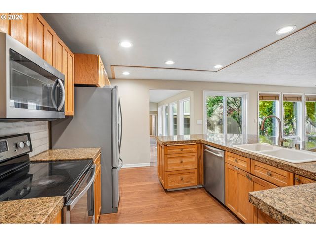 2516 Ne 157TH St, Vancouver, WA 98686