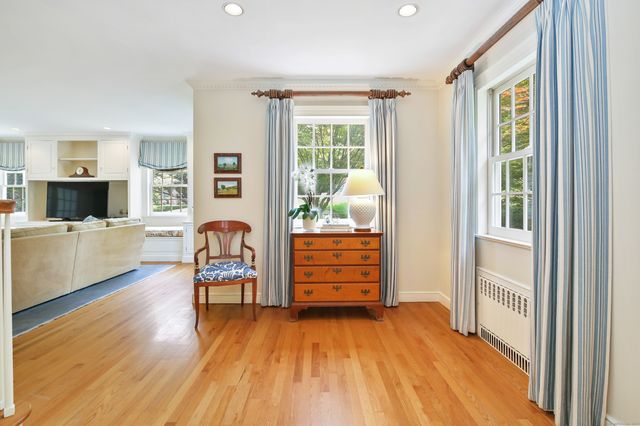 19 Skymeadow Drive, Stamford, CT 06903