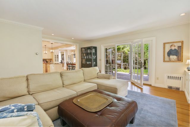 19 Skymeadow Drive, Stamford, CT 06903