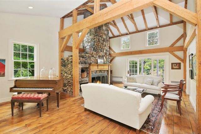 19 Skymeadow Drive, Stamford, CT 06903