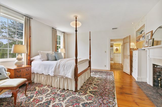 19 Skymeadow Drive, Stamford, CT 06903