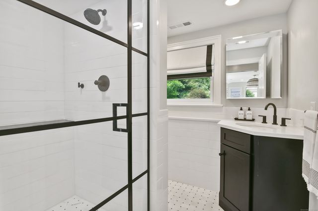 19 Skymeadow Drive, Stamford, CT 06903