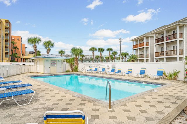 862 Scallop Court 105, Fort Walton Beach, FL 32548