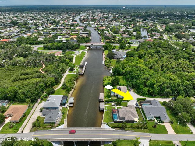 36 COLECHESTER Lane, Palm Coast, FL 32137