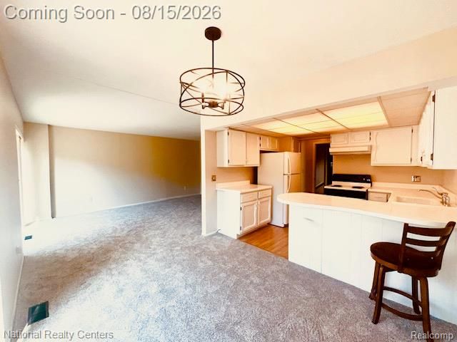18268 University Park Drive, Livonia, MI 48152