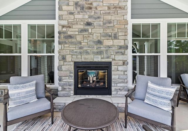 7499 Hazy Gate Lane, Dublin, OH 43017