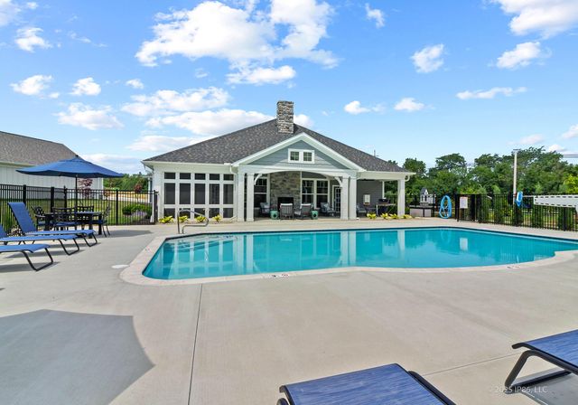 7499 Hazy Gate Lane, Dublin, OH 43017