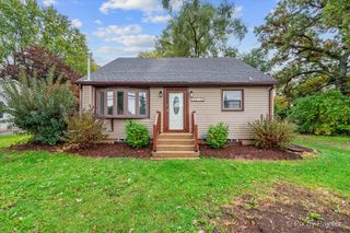 3019 W Lincoln Road, Mchenry, IL 60051