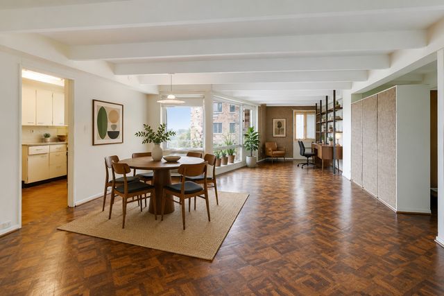 1122 W LUNT Avenue 8C, Chicago, IL 60626