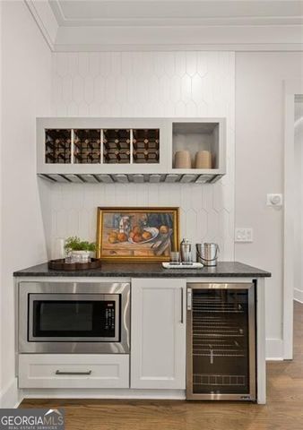 155 Woodbine Circle SE, Atlanta, GA 30317